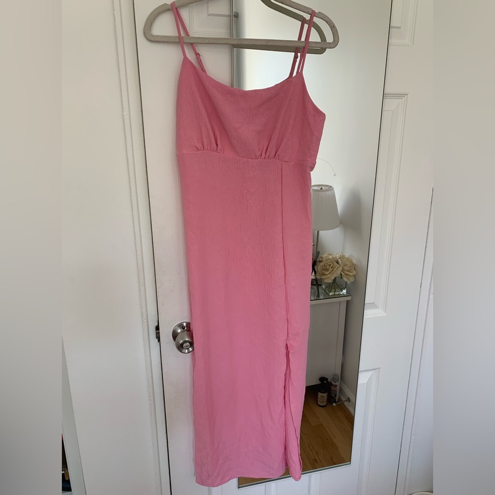 NWOT✨ Barbie Pink Cami adjustable strap crinkle airflow fabric midi size S